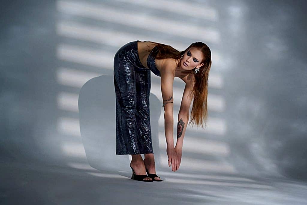 Mankenli Tekstil Moda Stillife Editorial Video Reels Fotoğraf çekimi