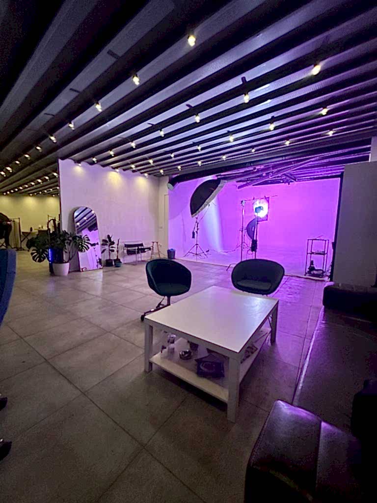 Günlük Haftalık Aylık Kiralık Fotoğraf Video Youtube Studio