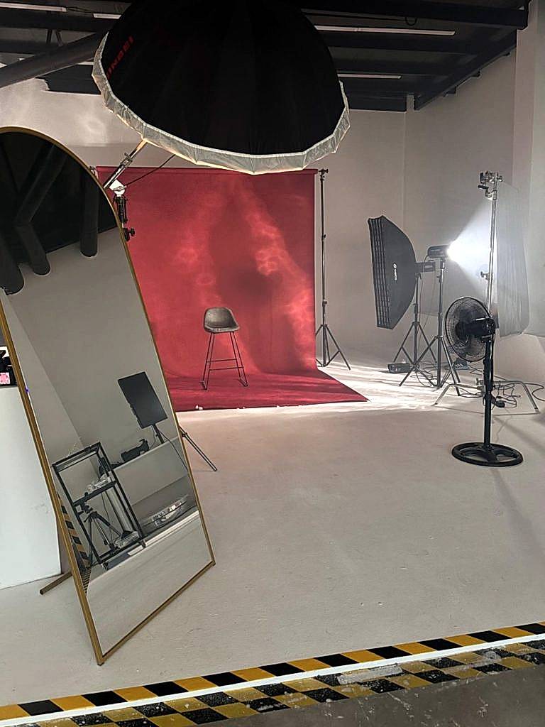 Günlük Haftalık Aylık Kiralık Fotoğraf Video Youtube Studio