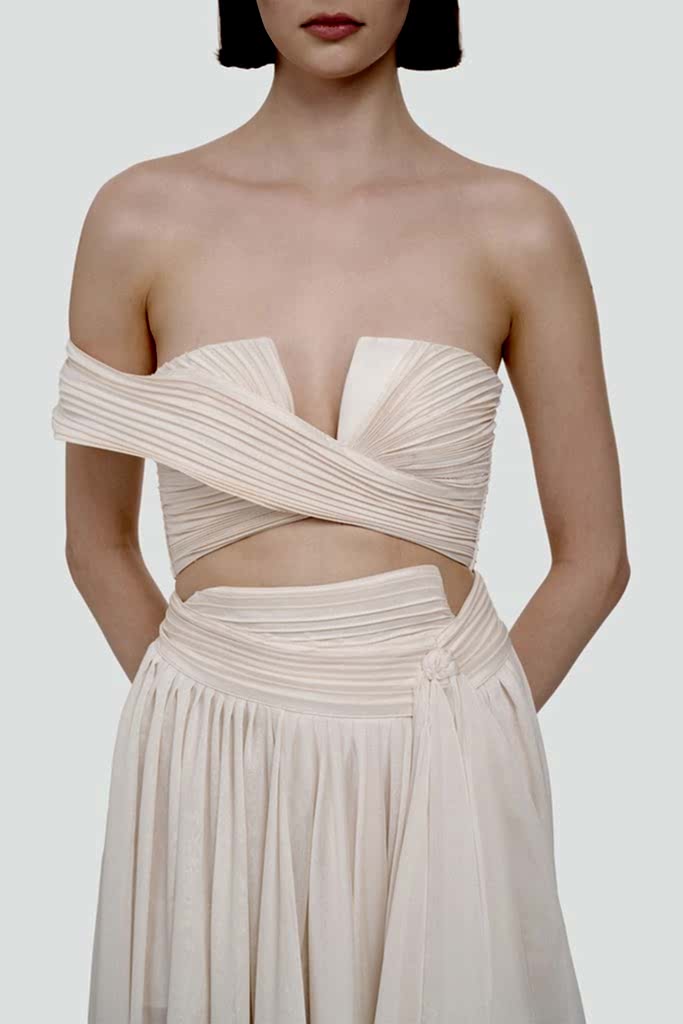 Modelli abiye çekimi
Dekupe çekim
Ghost mannequin çekimi
Beyaz fon e-ticaret çekimi
Katalog çekimi
Sosyal medya çekimi
Lookbook çekimi
